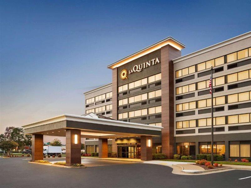 La Quinta Inn & Suites By Wyndham Richmond-Midlothian Exterior photo